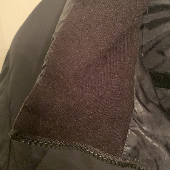 Lands’ End Goose-down Jacket - Picture 8 of 10